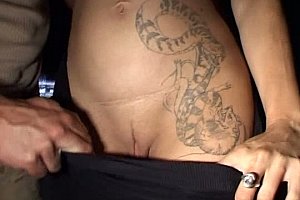 欧美人与性动交α欧美精品图片 Porn