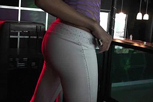 Gogo大胆 Porn